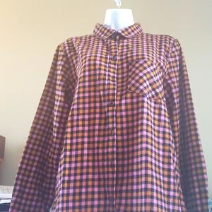 Old Navy plaid shirt size L - 3 items for $20